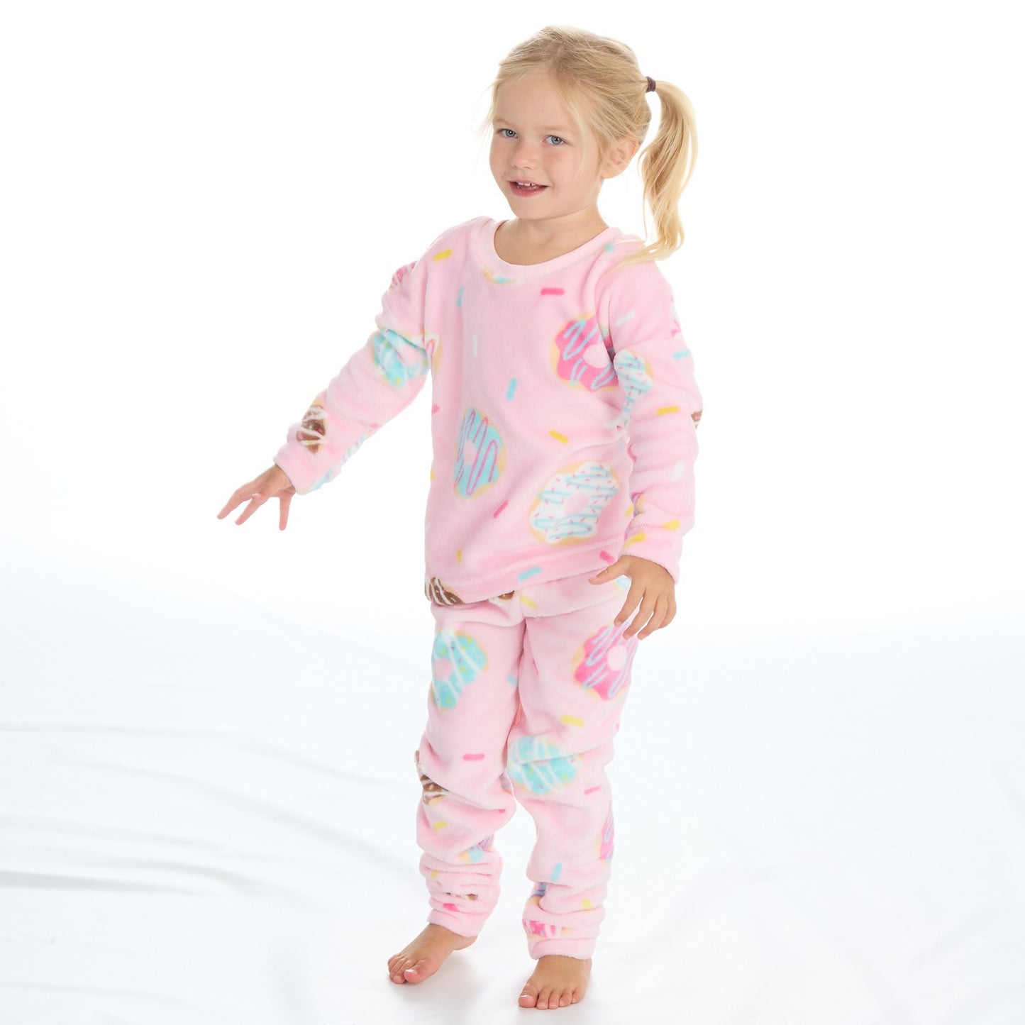 Sweet Donut Pyjamas for Girls – Grab Yours Now Before They’re Gone! 🍩💖
