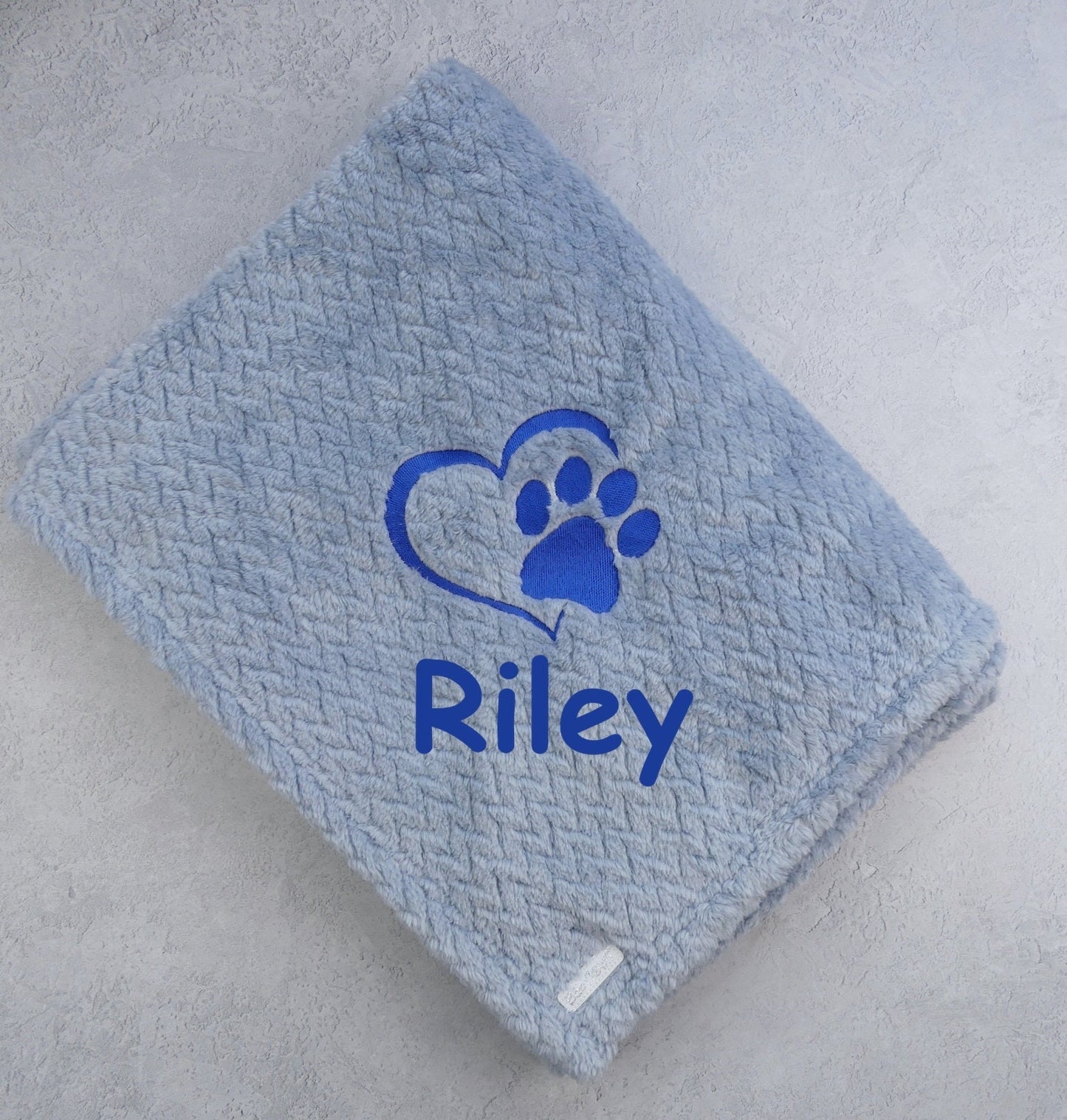 Cosy Personalised Embroidered Puppy Blanket Thick Soft and Durable 75 x 100cm