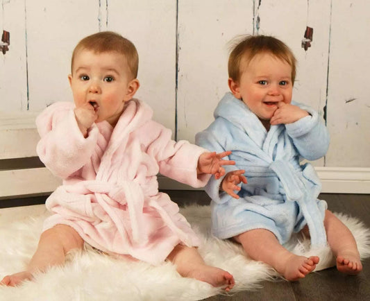 Personalized Baby Dressing Gown: Soft Bathrobe for Newborns 0-6 Months - Ideal Shower or Christening Gift