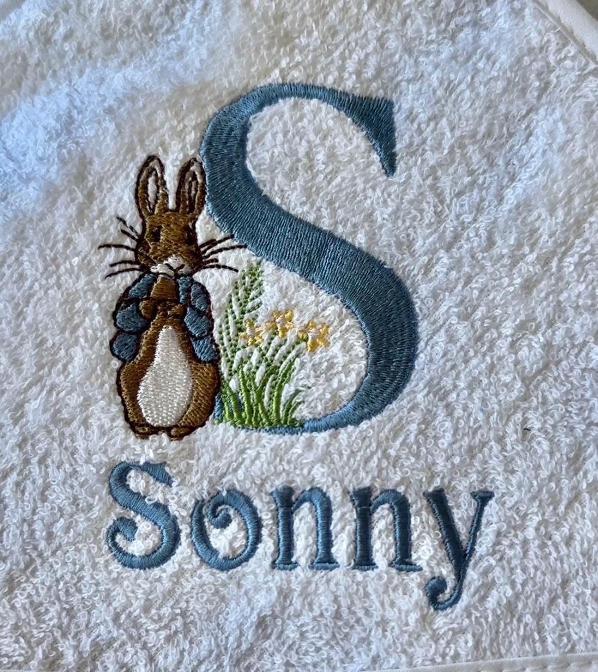 Personalised Hooded Baby Towel - Peter Rabbit Soft, Monogrammed White Cotton Bath Wrap - 75x70cm Baby Shower Gift